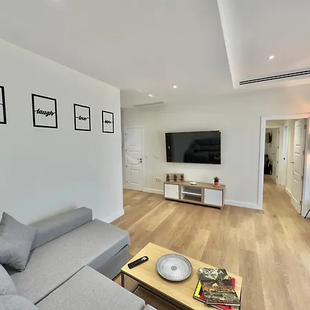 Aparthome Sanroman * Seville